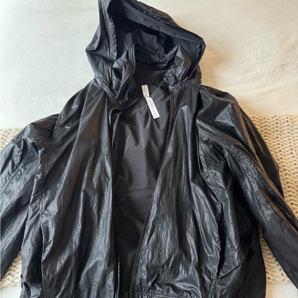 Lululemon Athletica Windbreaker/Rain Hooded Jacket